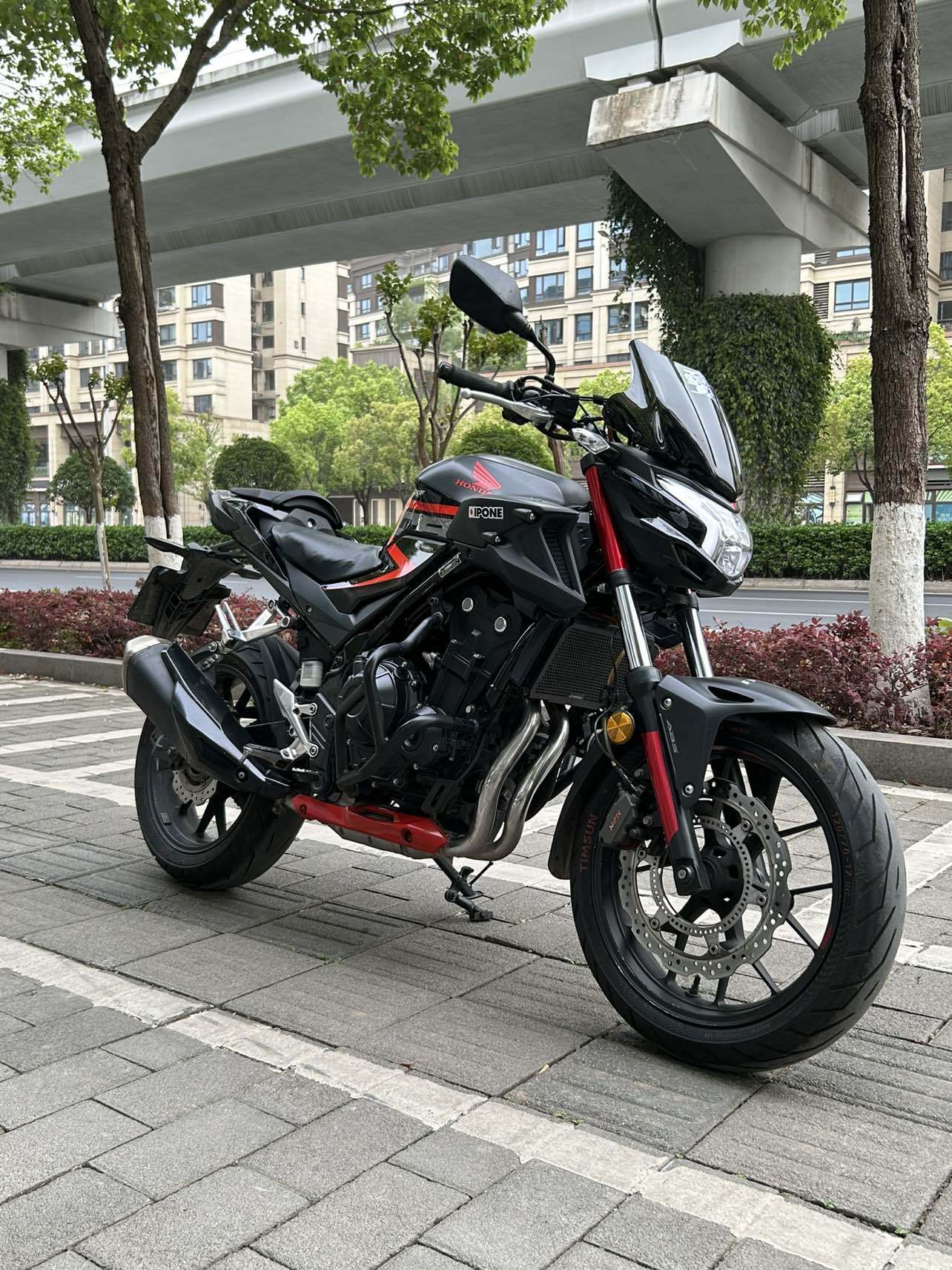 本田WING CB400F
