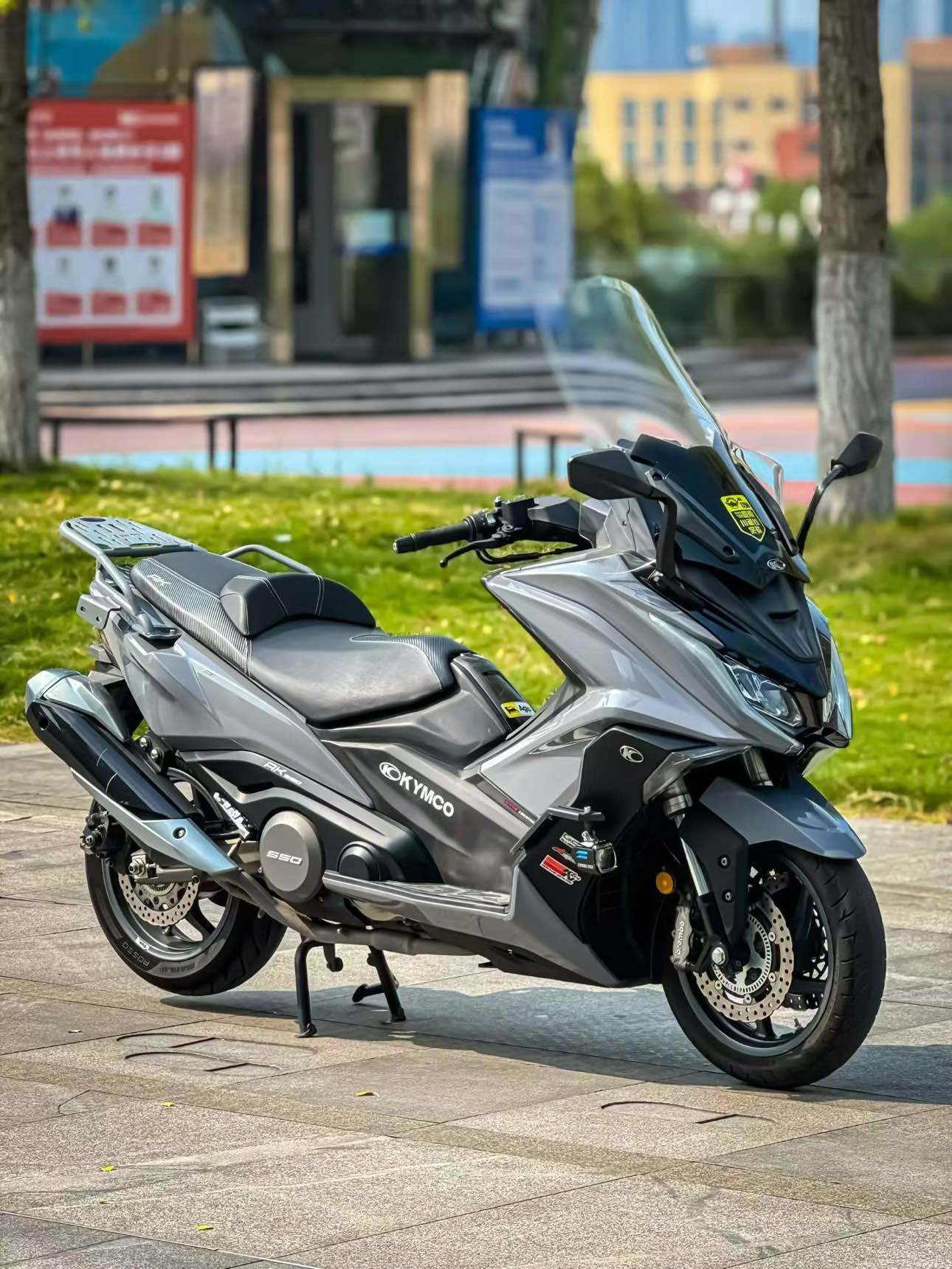 光阳 AK550