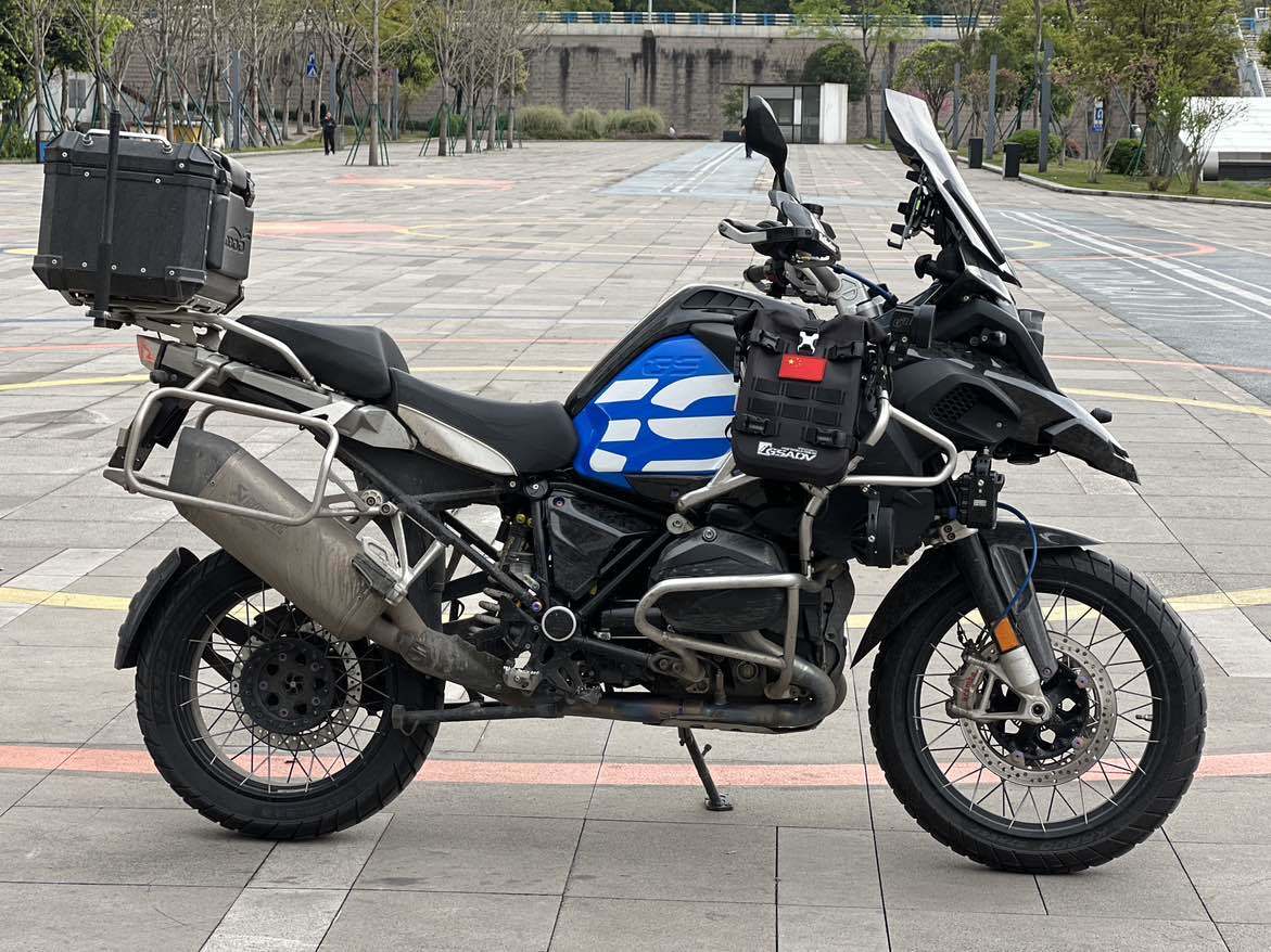 宝马 R 1200 GS