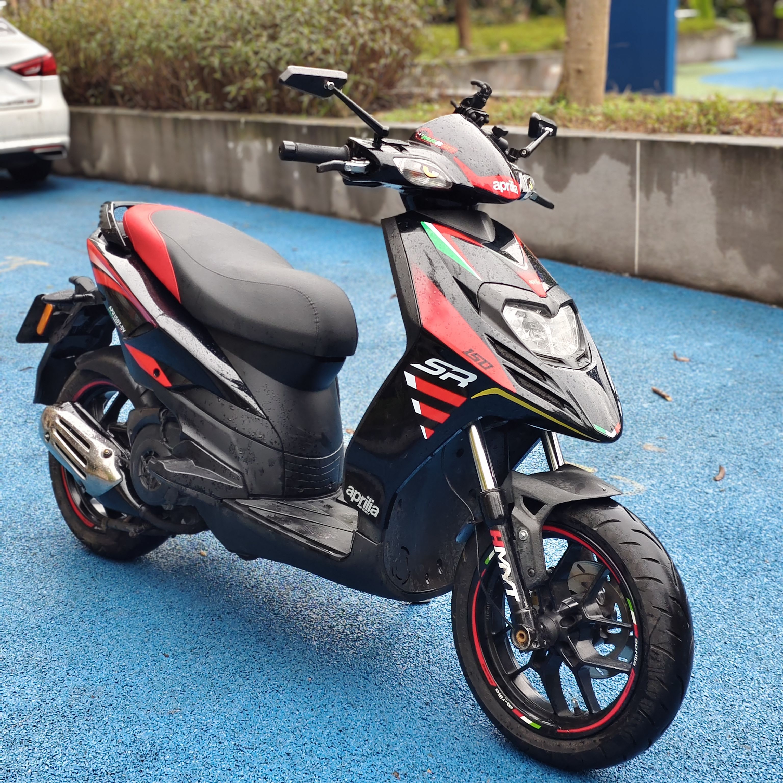 宗申阿普利亚 SR 150