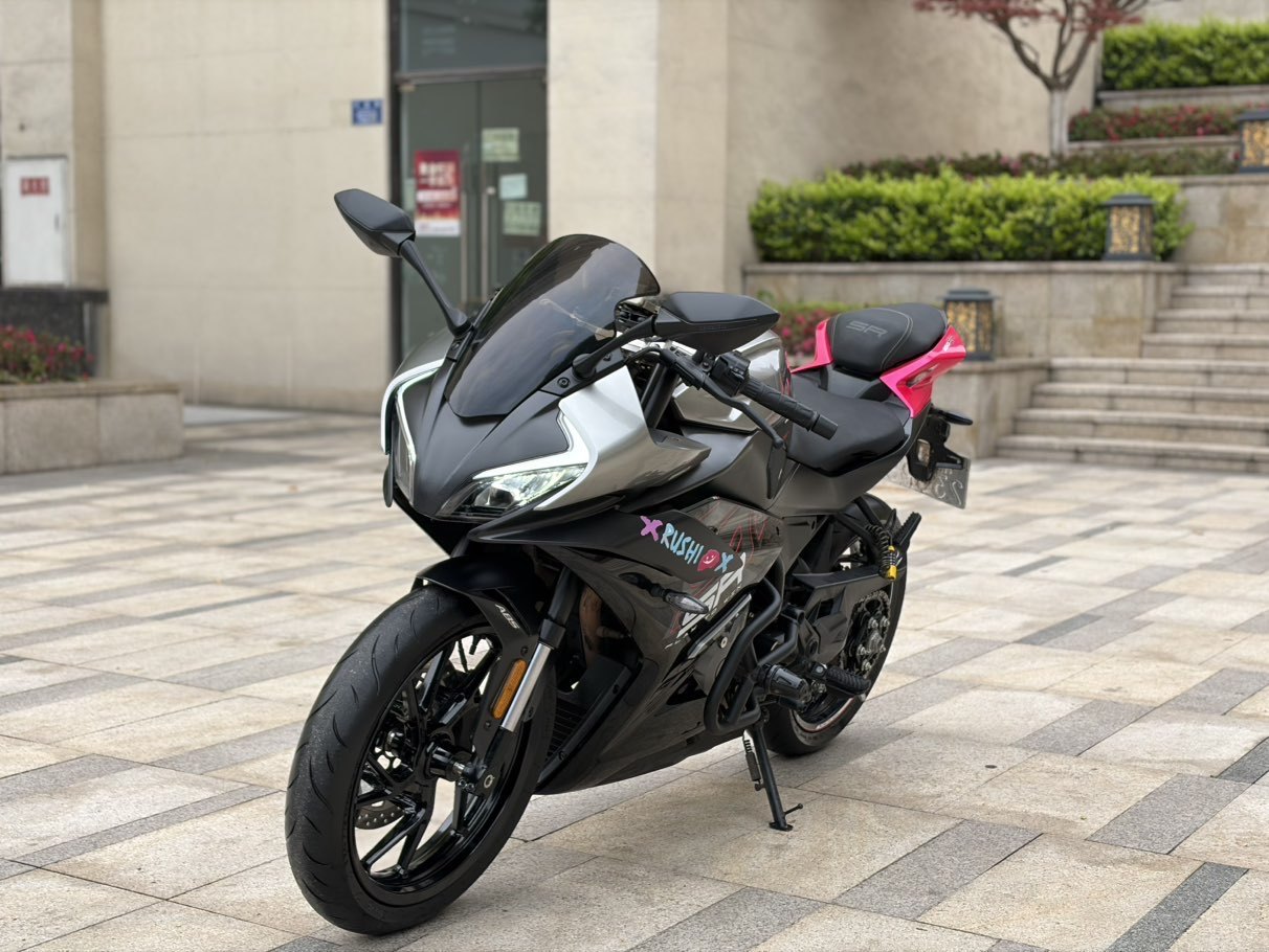 春风 250SR