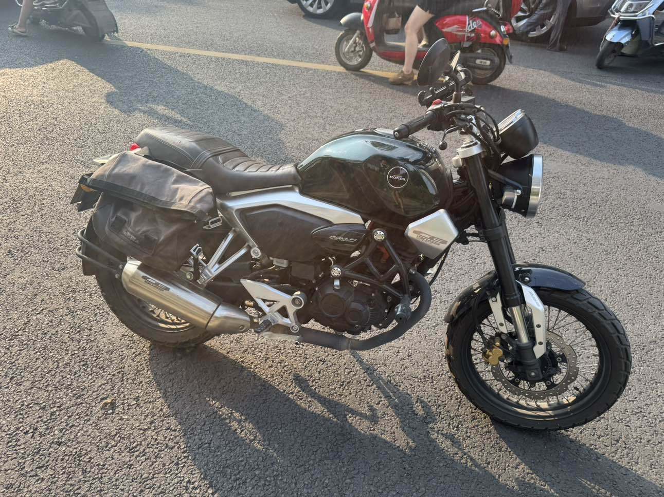 五羊本田 鸷道 CB190SS