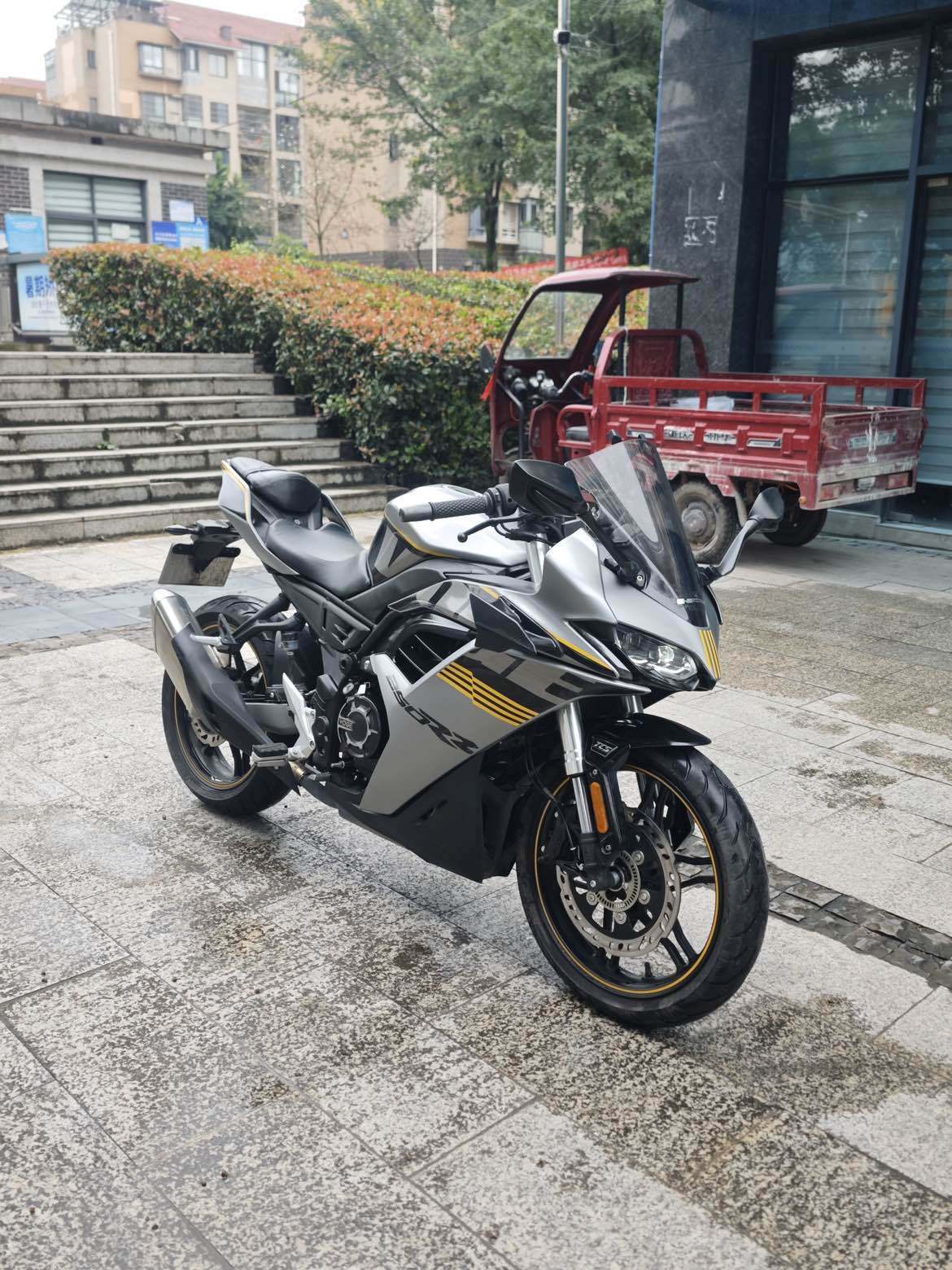 无极 250RR