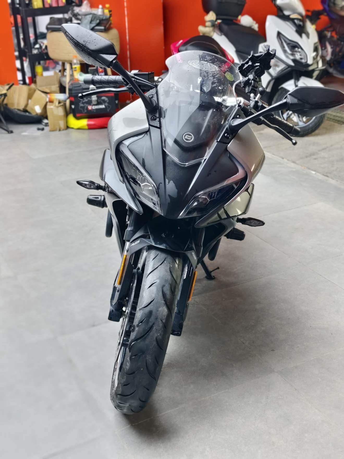 春风 250SR