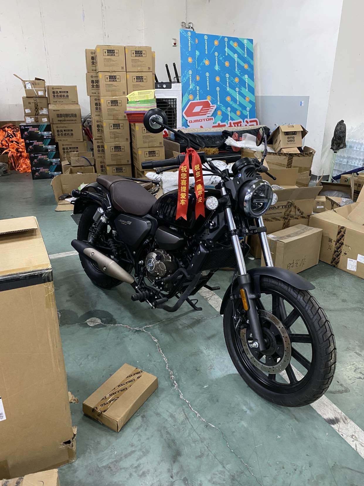 QJMOTOR 闪150