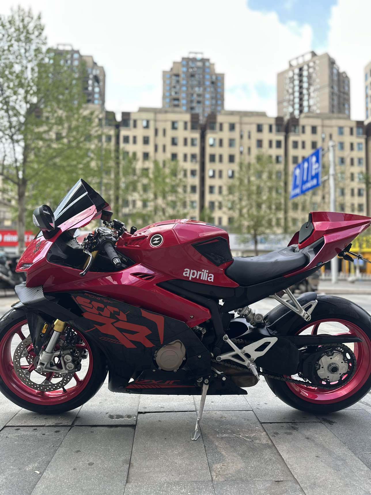 张雪机车 500RR