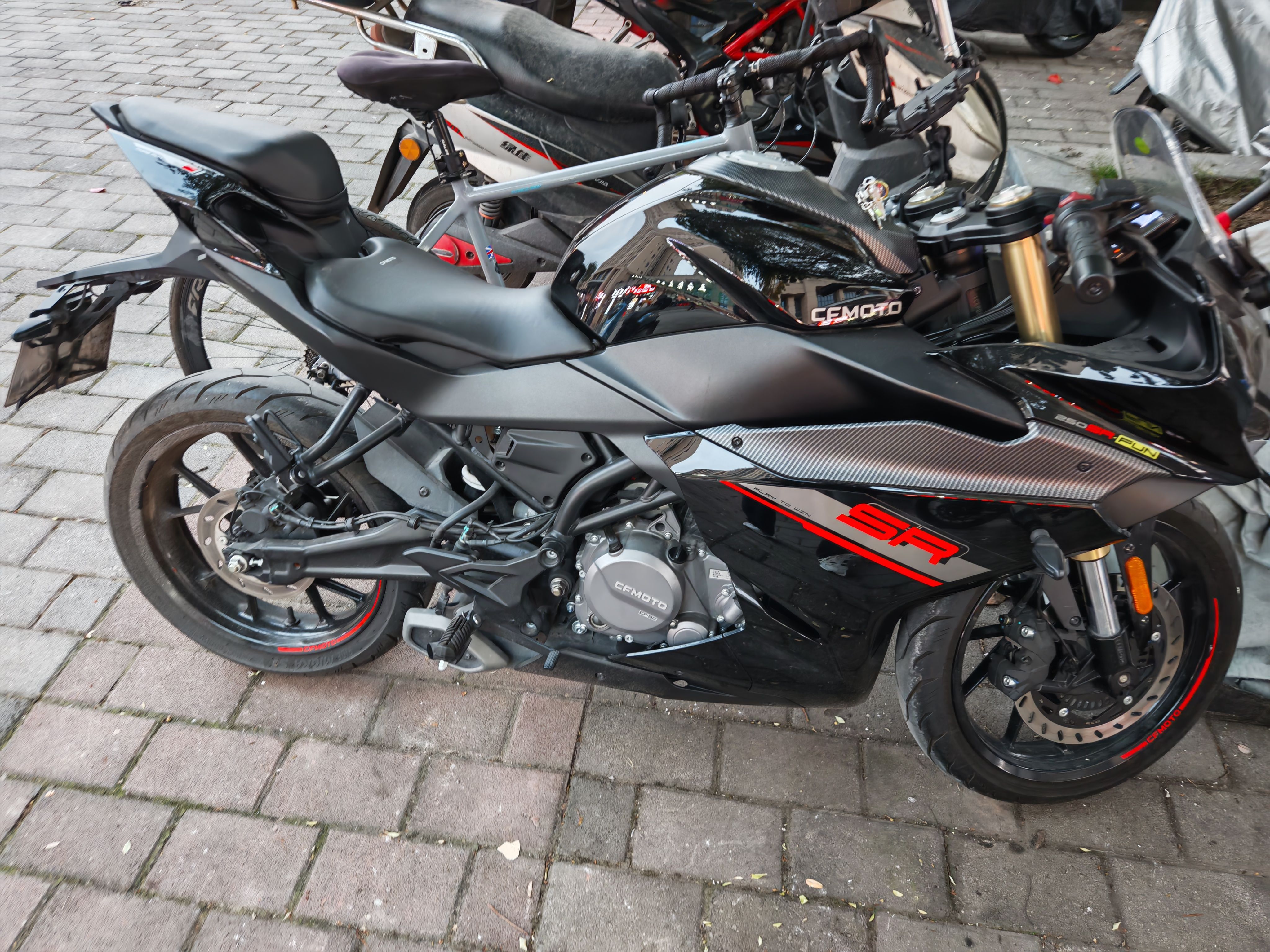 春风 250SR