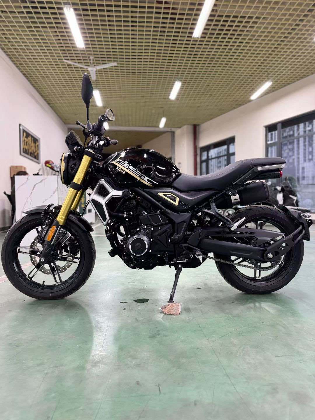 无极 350AC
