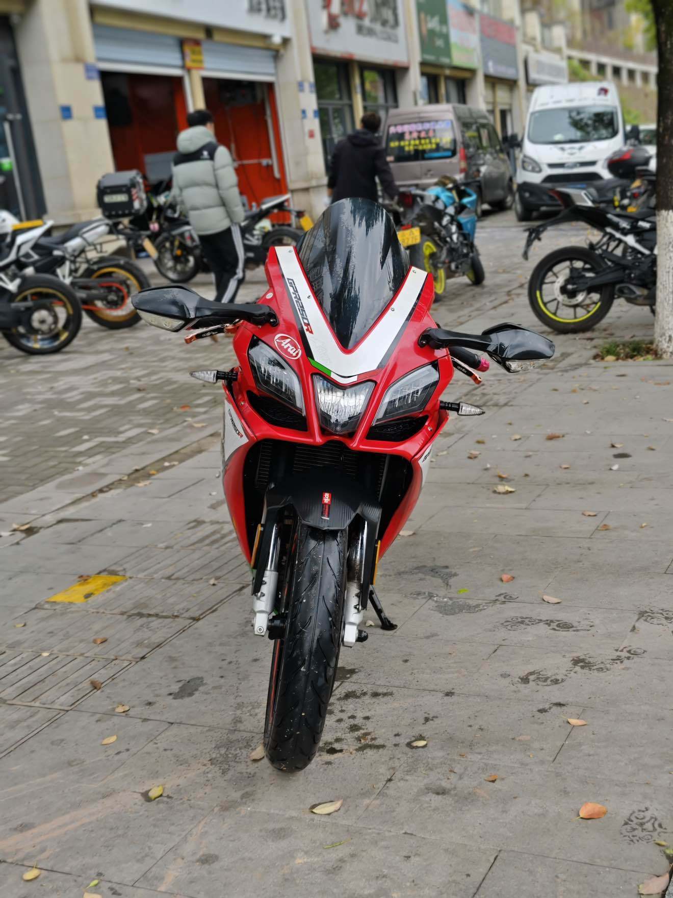 宗申阿普利亚 GPR250R