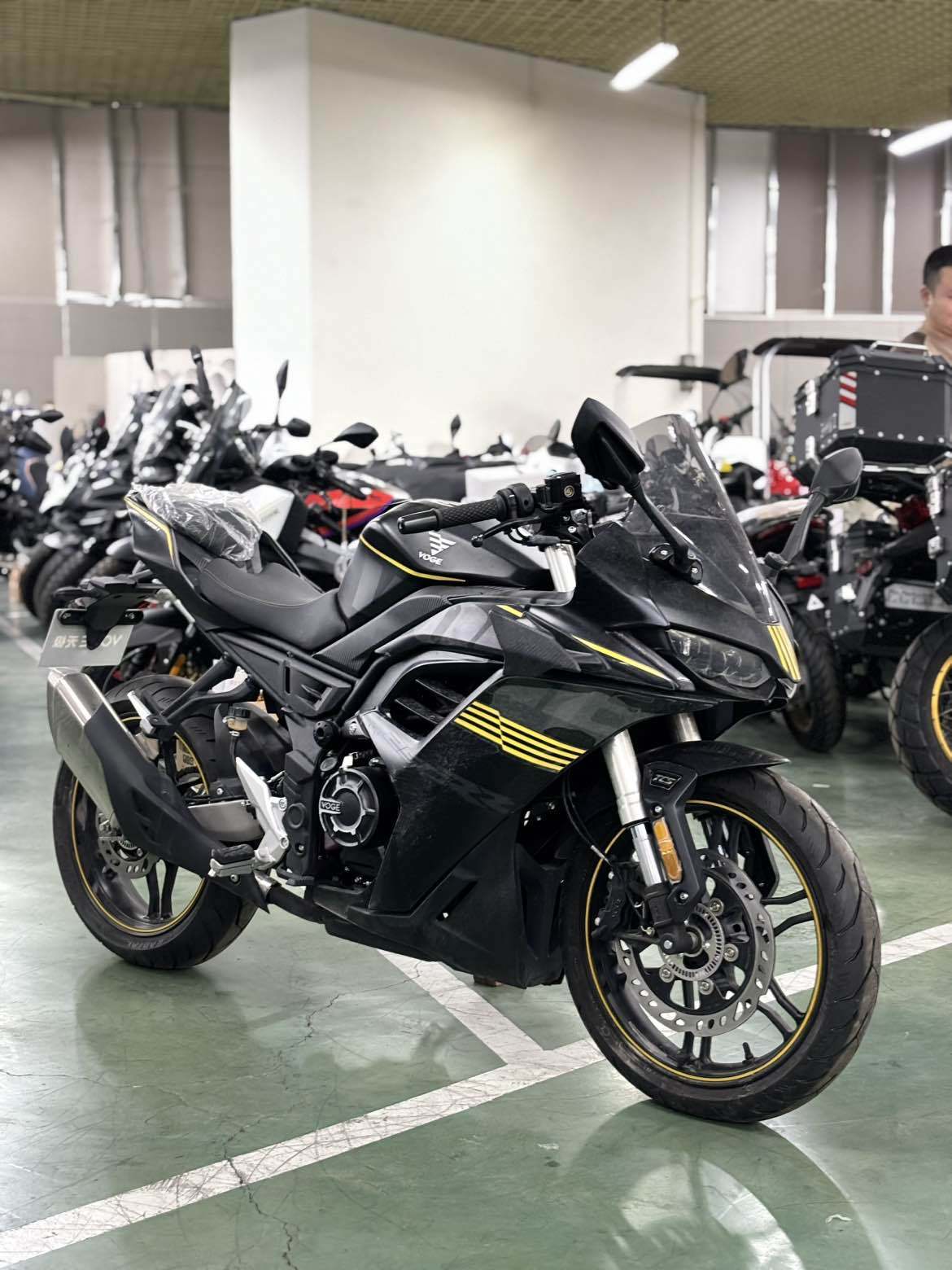 无极 250RR