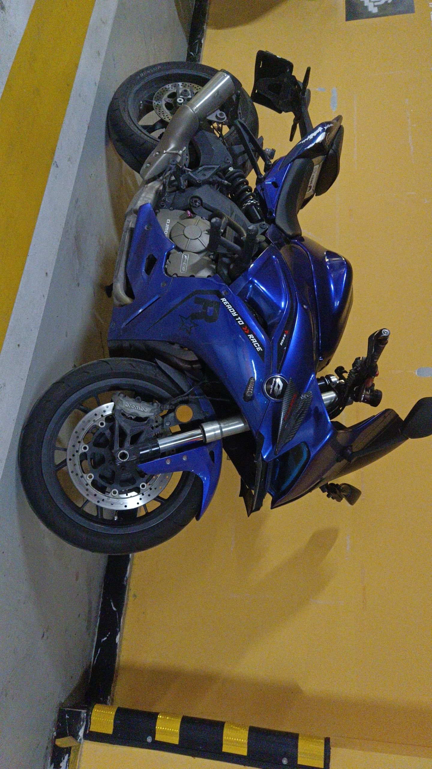 QJMOTOR 赛600