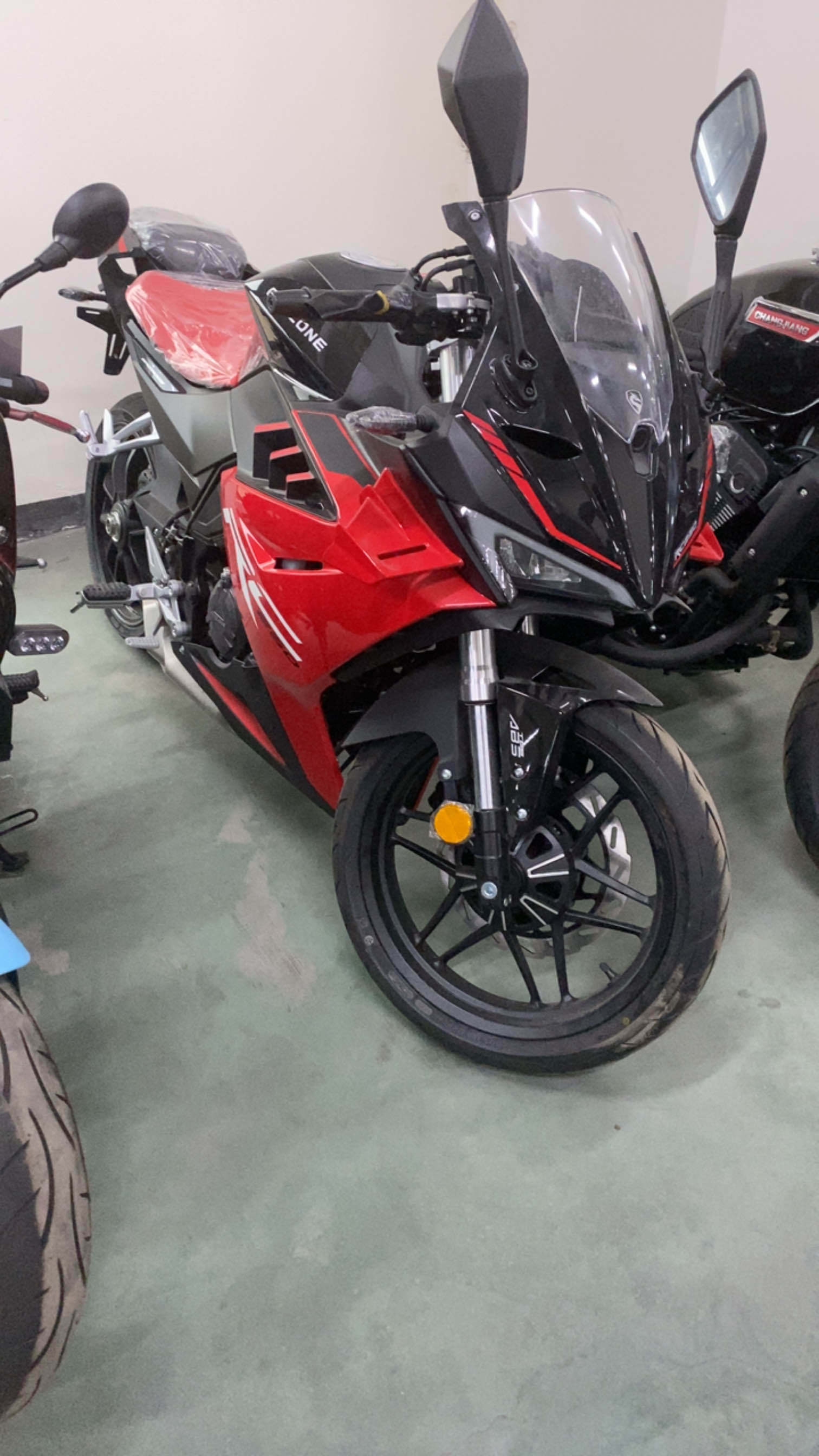 赛科龙 RC250