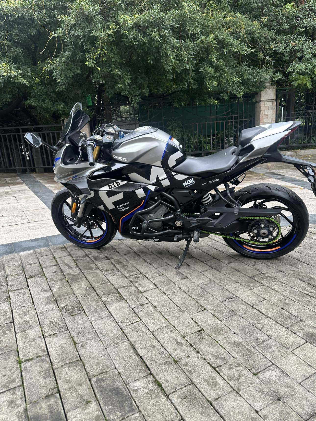 春风 250SR