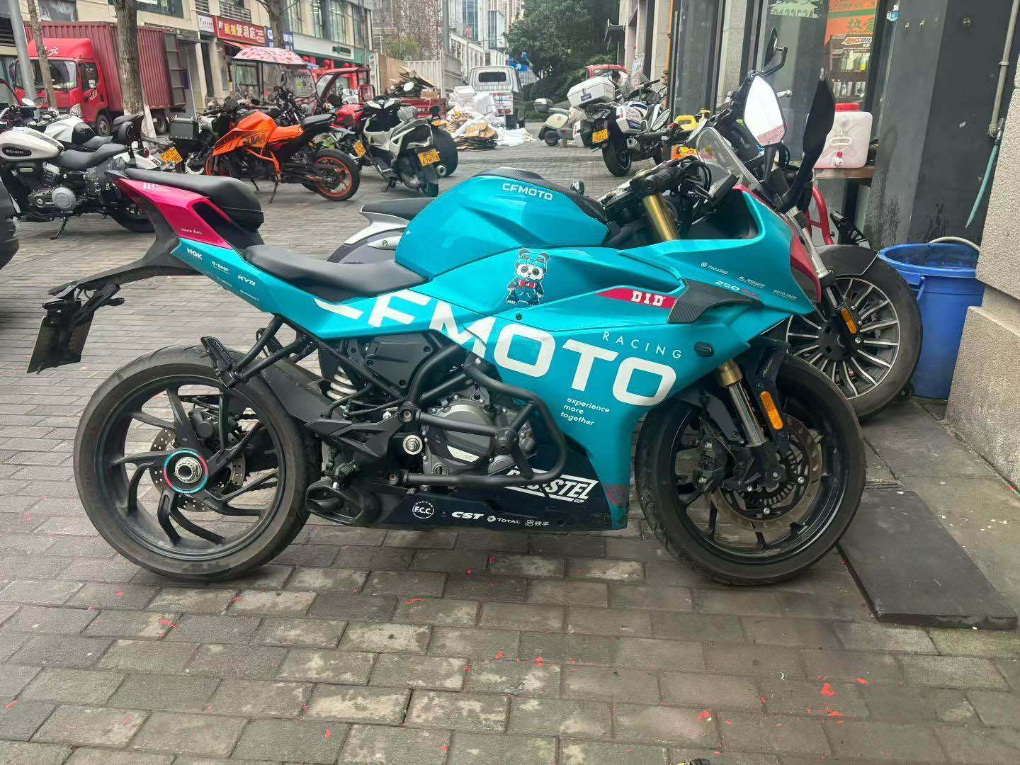 春风 250SR