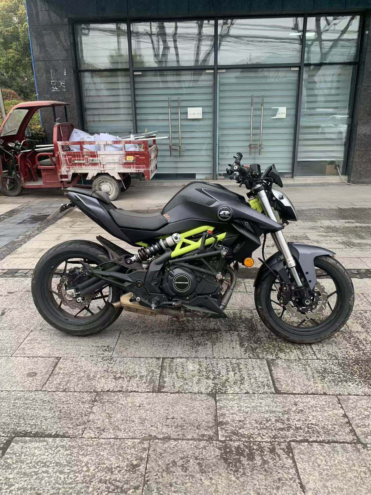 QJMOTOR 追350