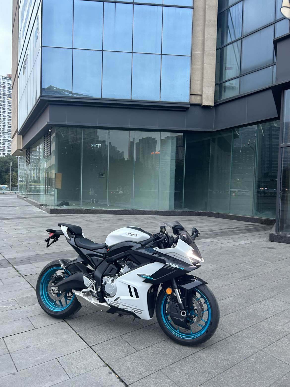 春风 675SR