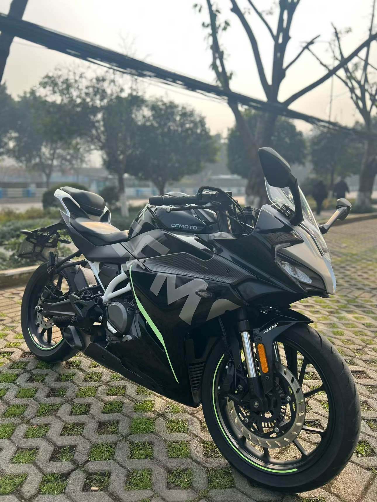春风 250SR