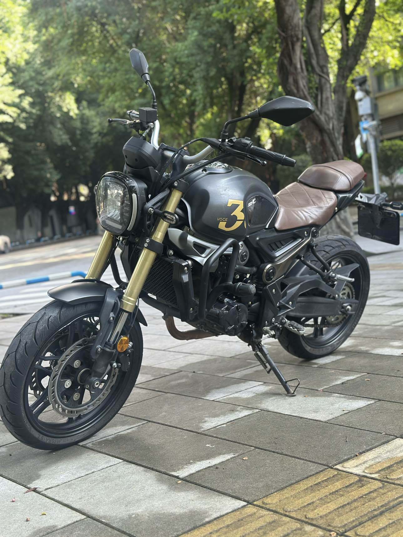 无极 300AC