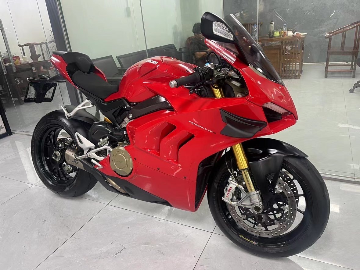 杜卡迪 Panigale V4
