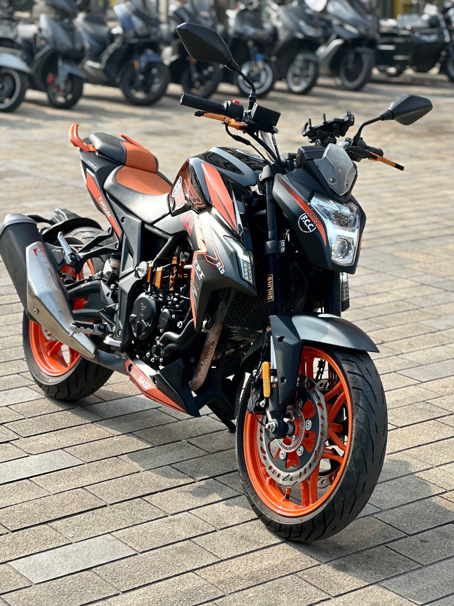 无极 300R