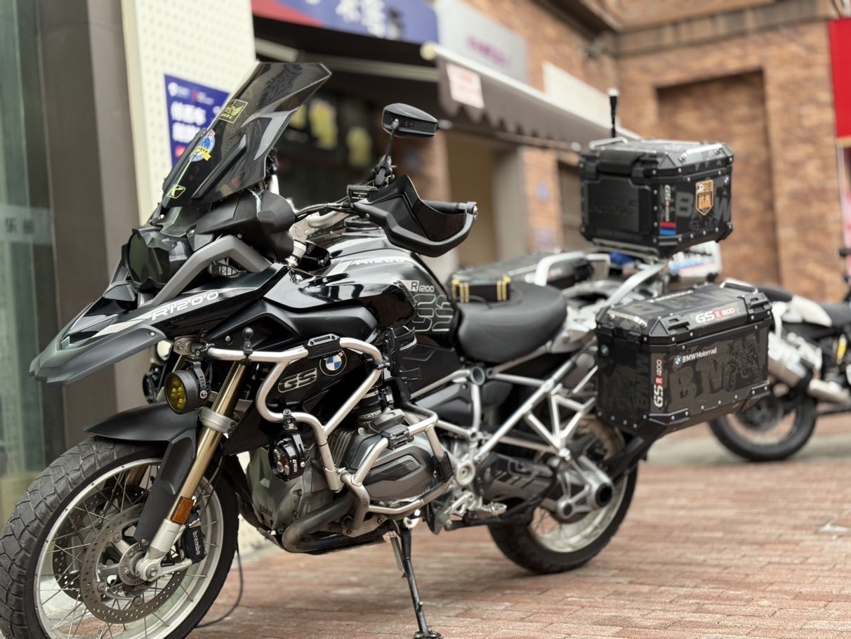宝马 R 1200 GS