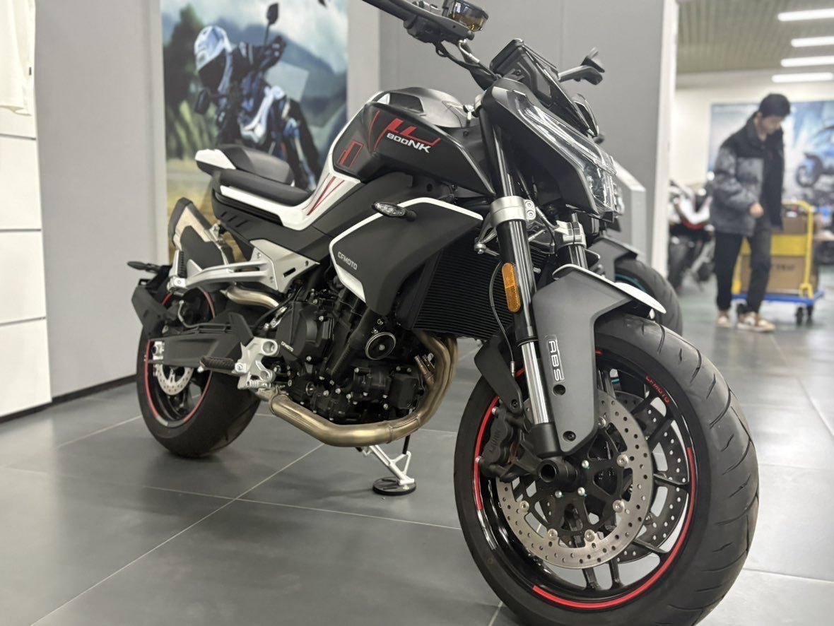 春风 800NK
