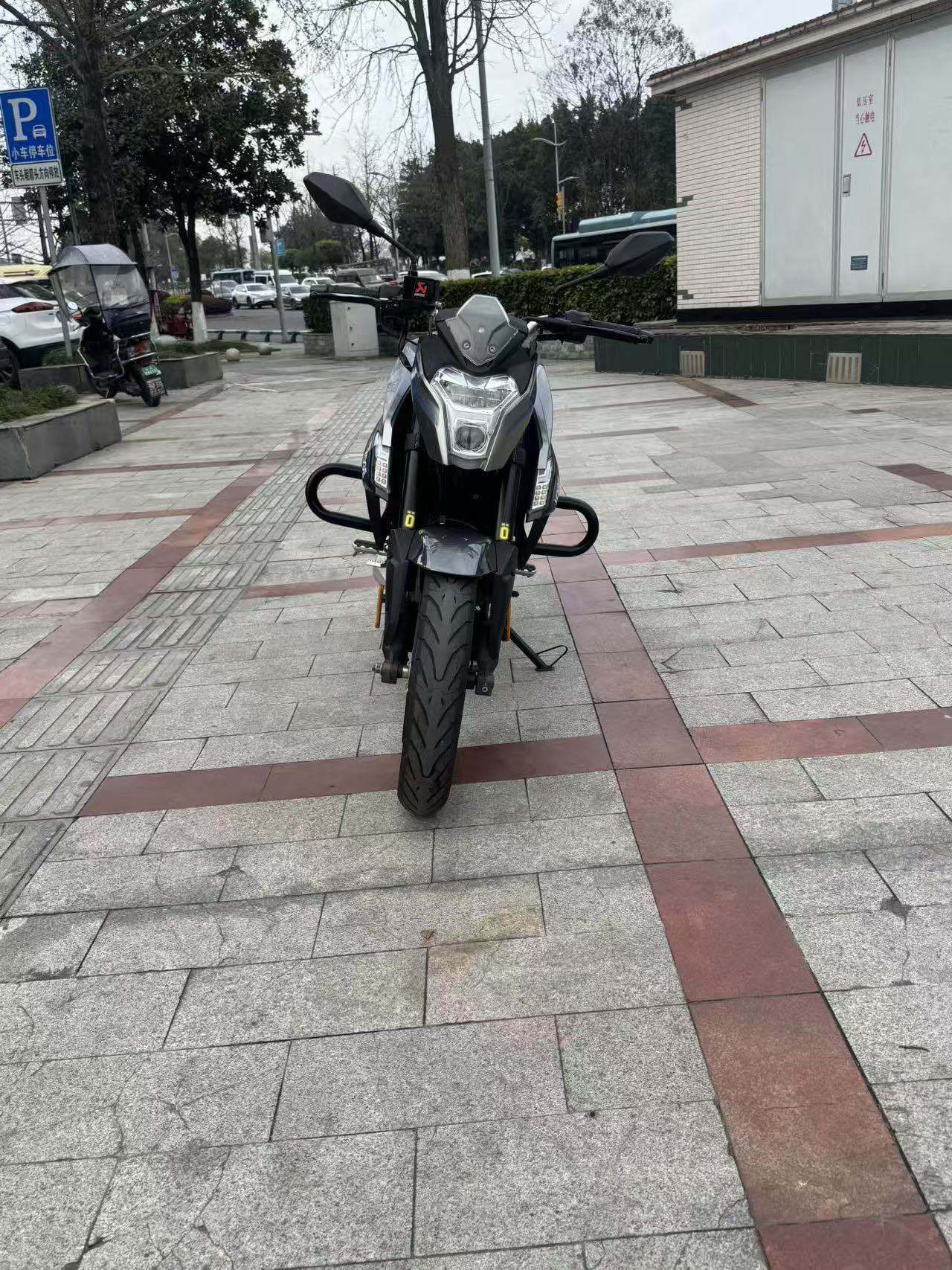 无极 300R