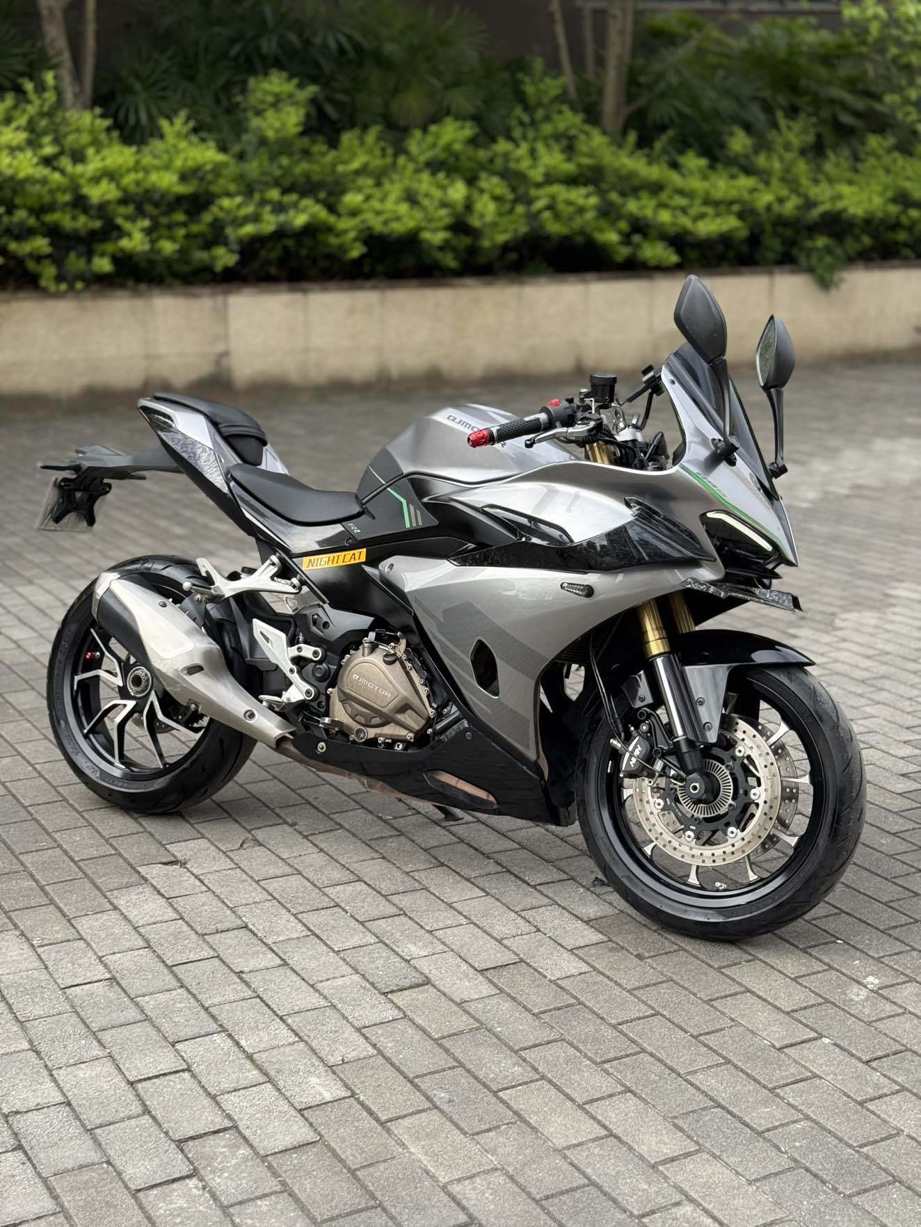 QJMOTOR 赛450