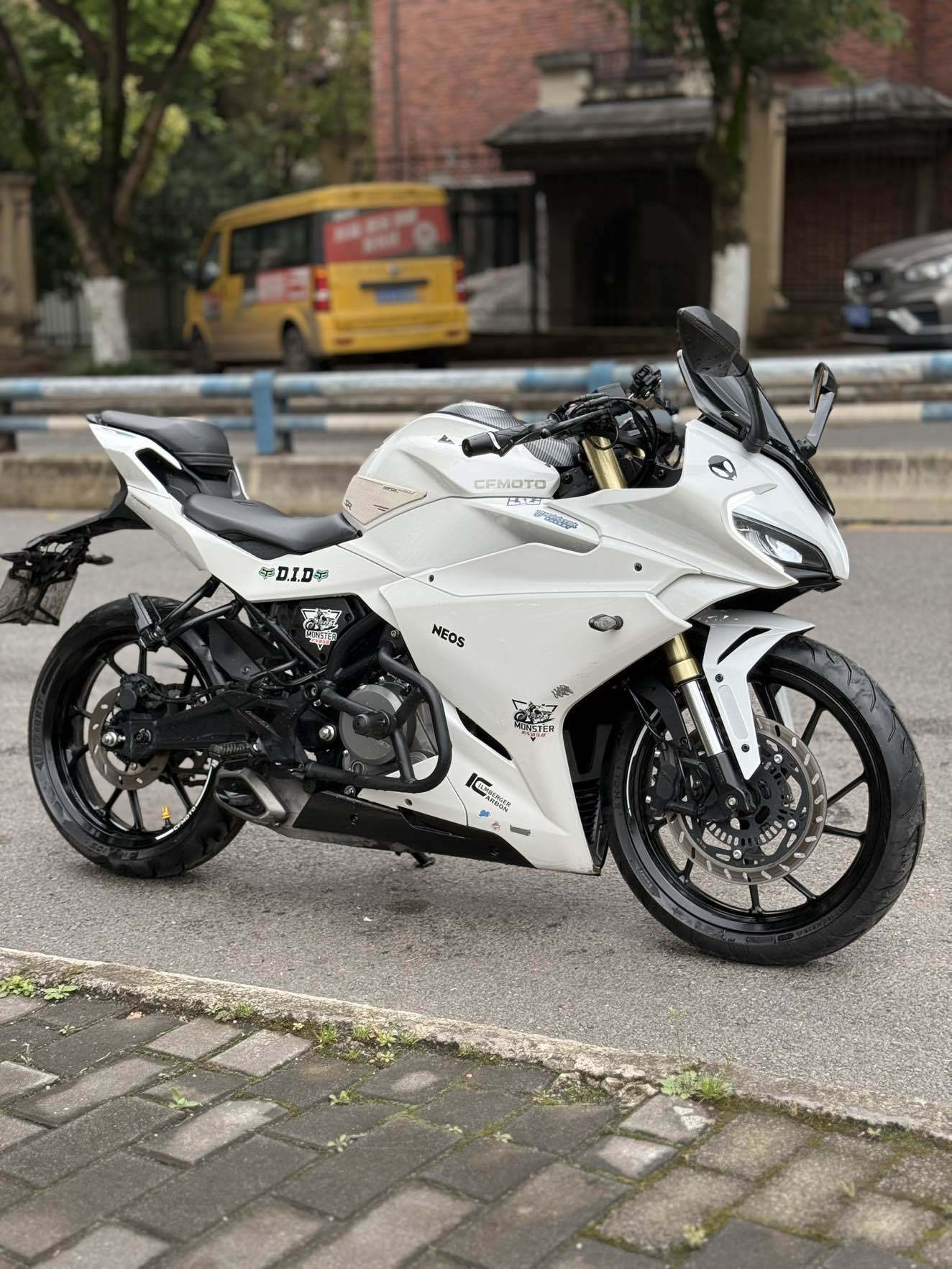 春风 250SR