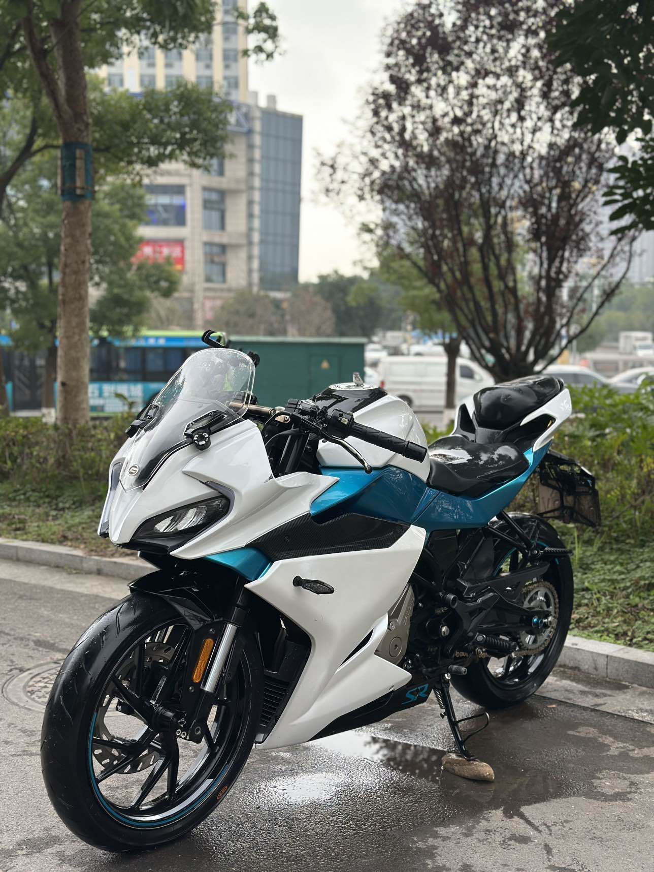 春风 250SR