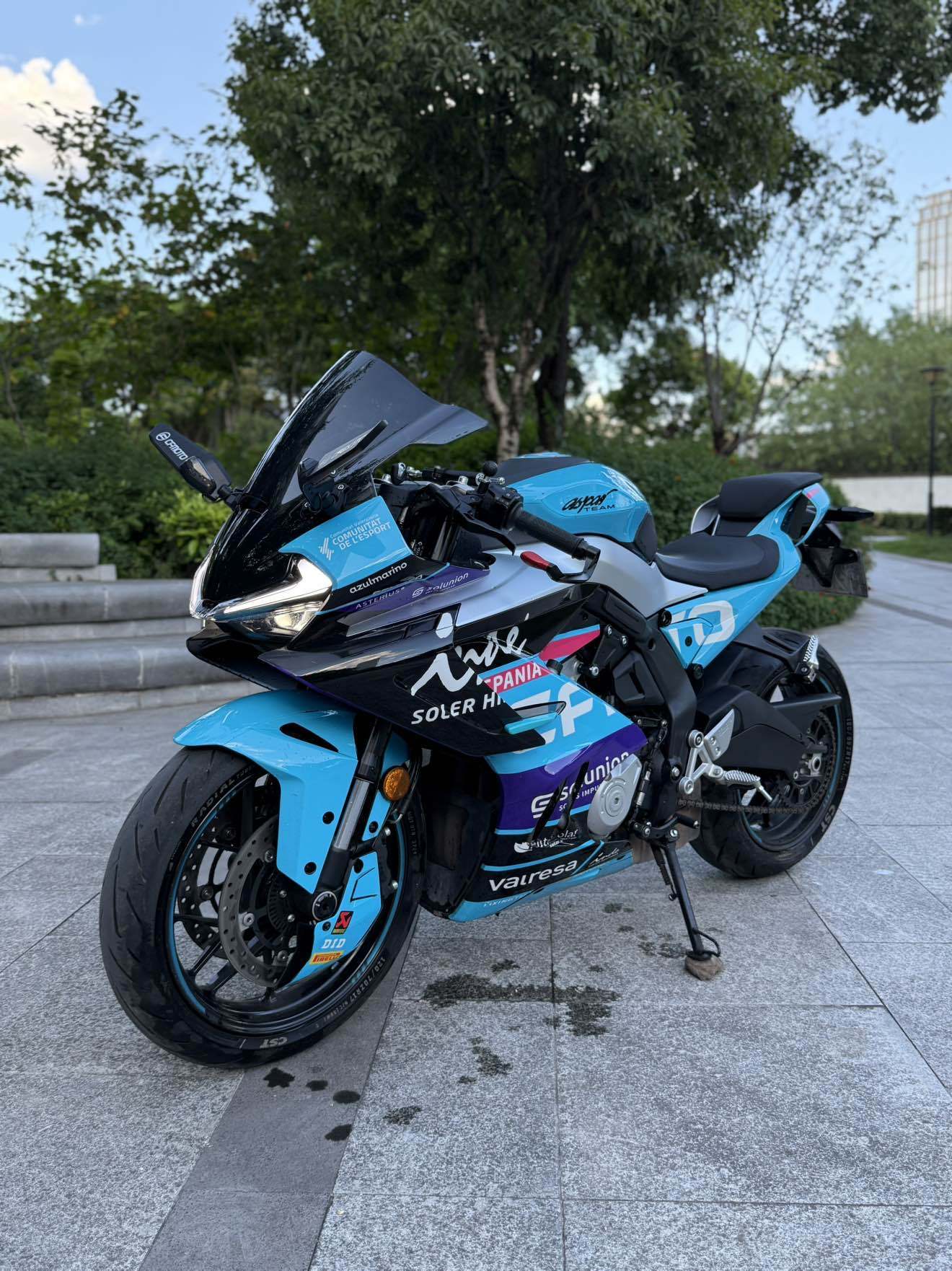 春风 675SR