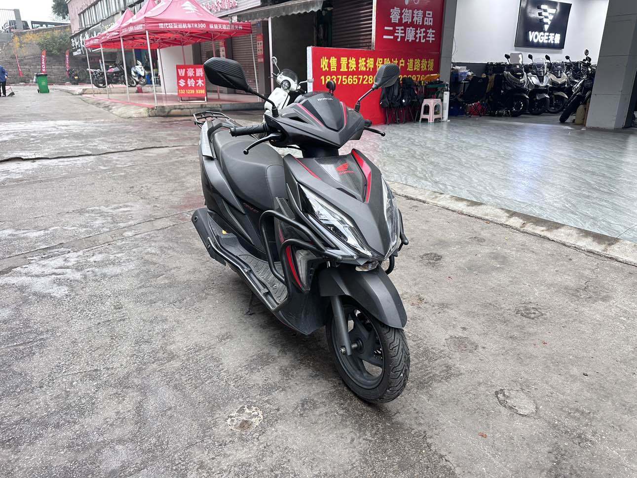 新大洲本田 裂行 RX125Fi