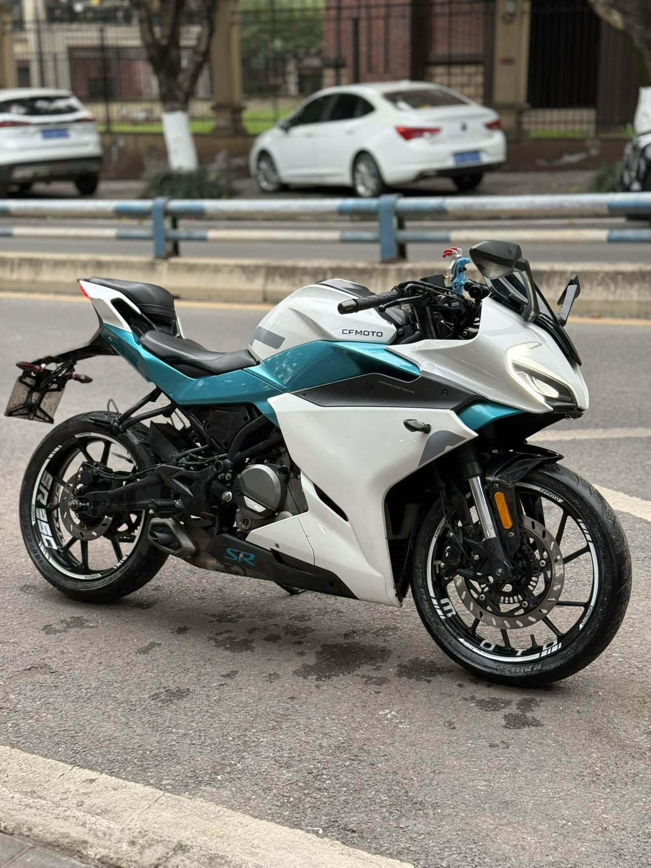 春风 250SR