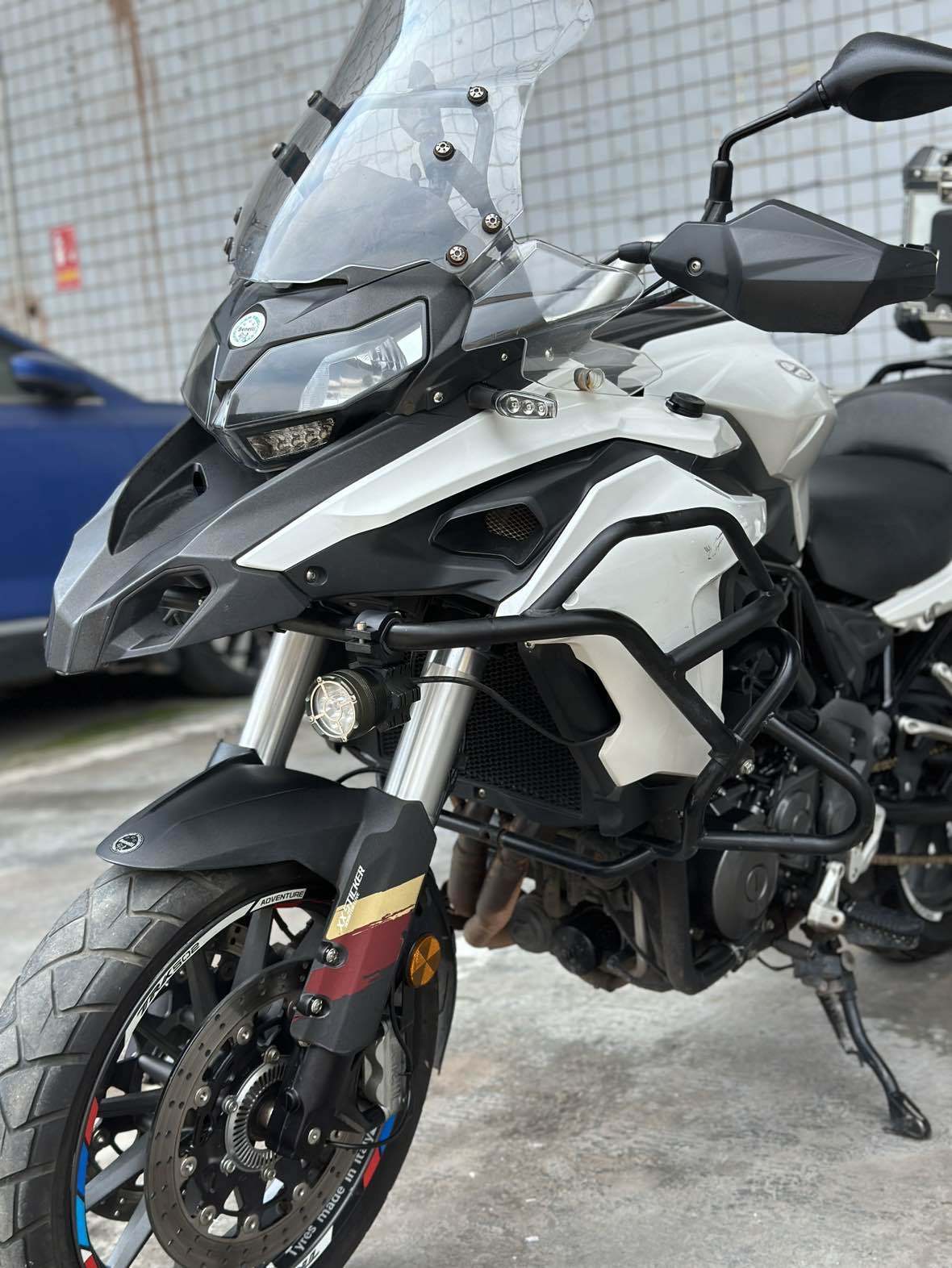 贝纳利 金鹏 TRK502