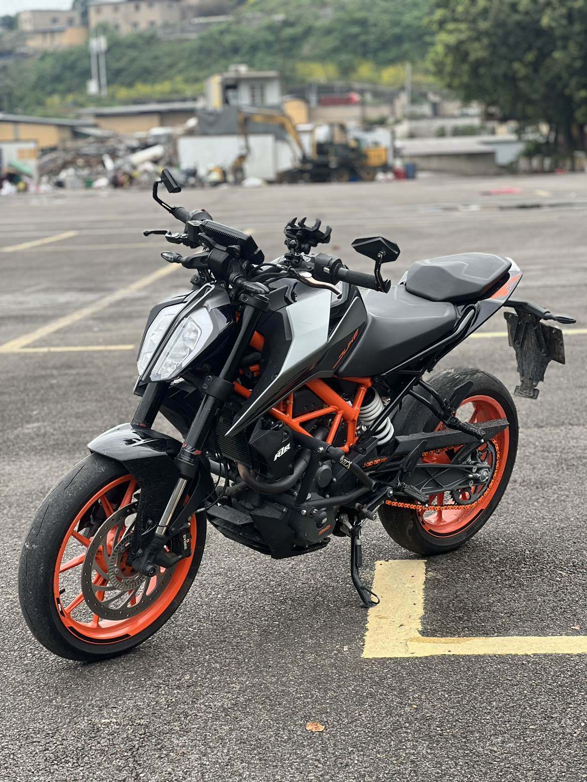 KTMR2R 390 Duke