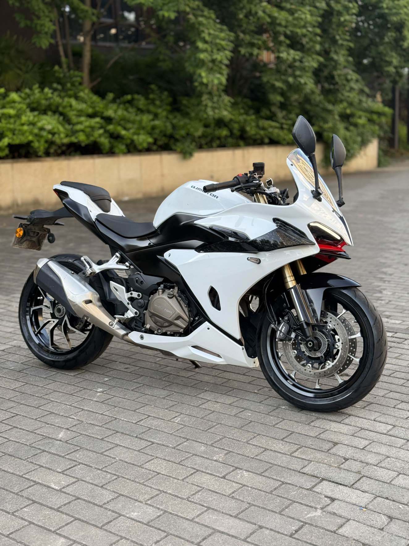 QJMOTOR 赛450