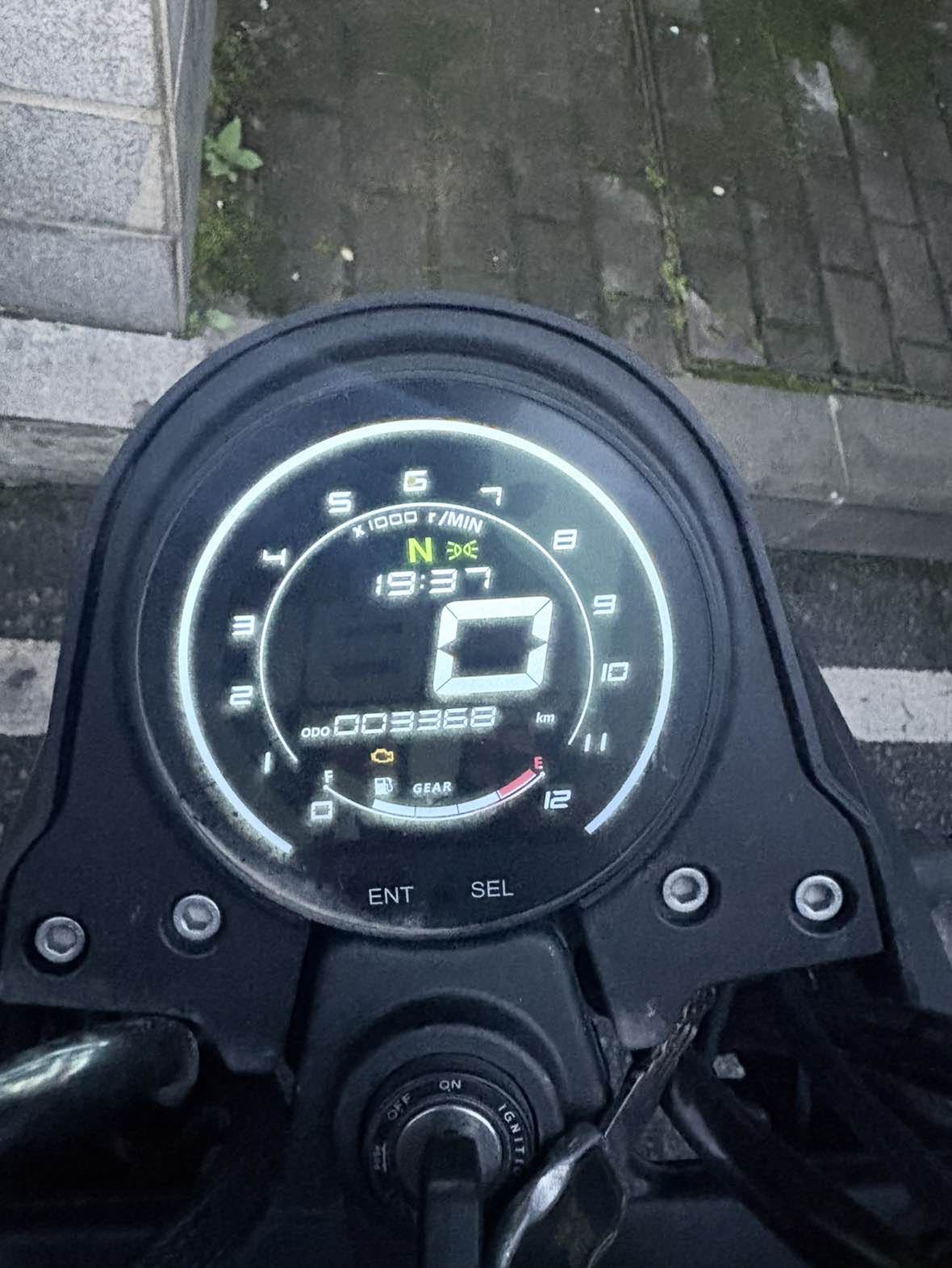 曼肯 M9