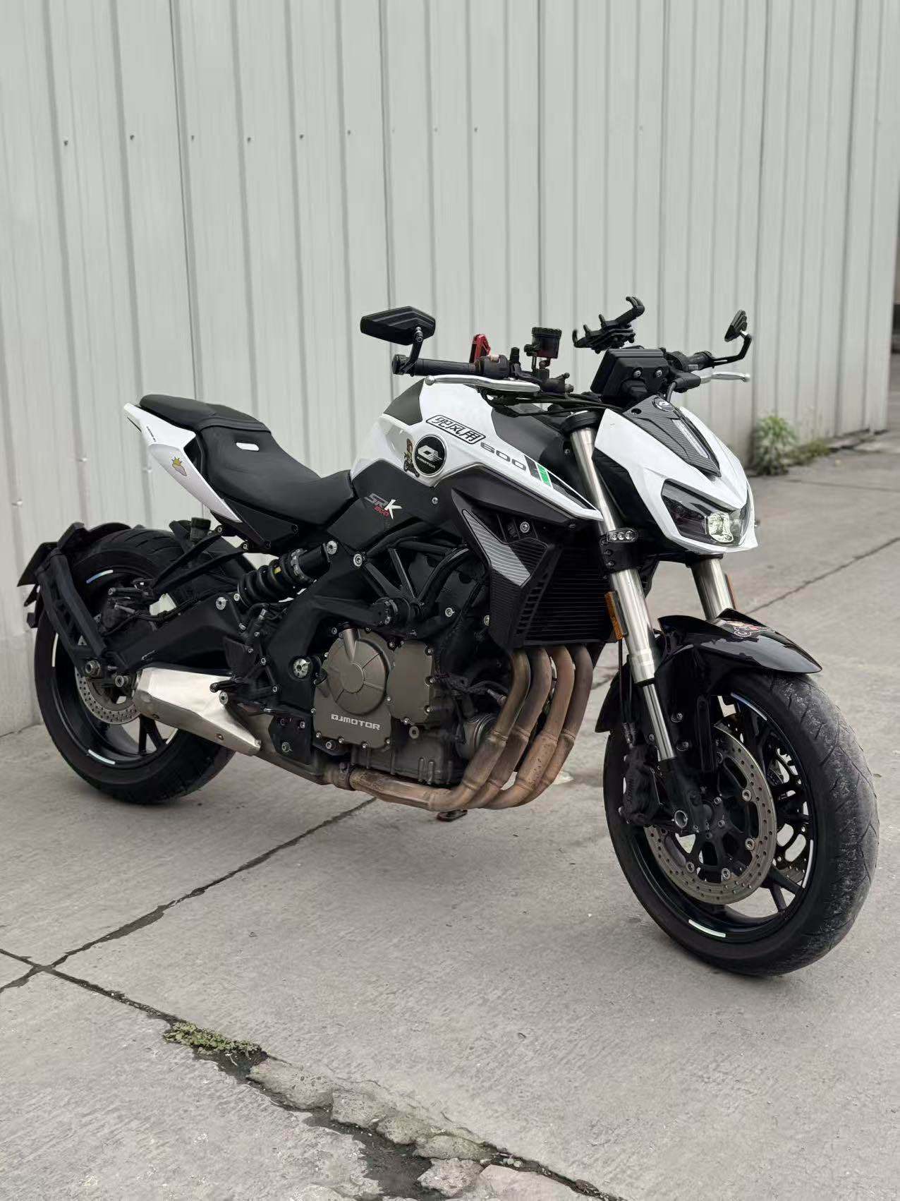 QJMOTOR 追600