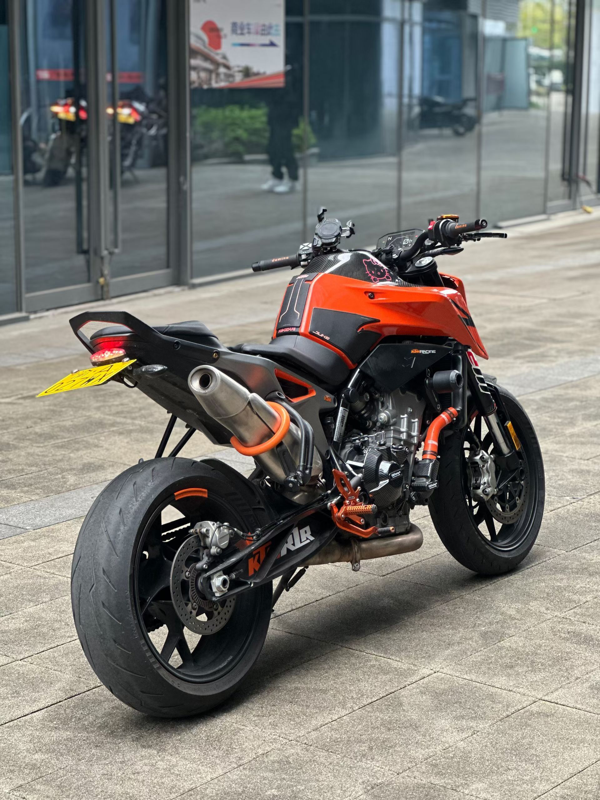 KTMR2R 790 Duke