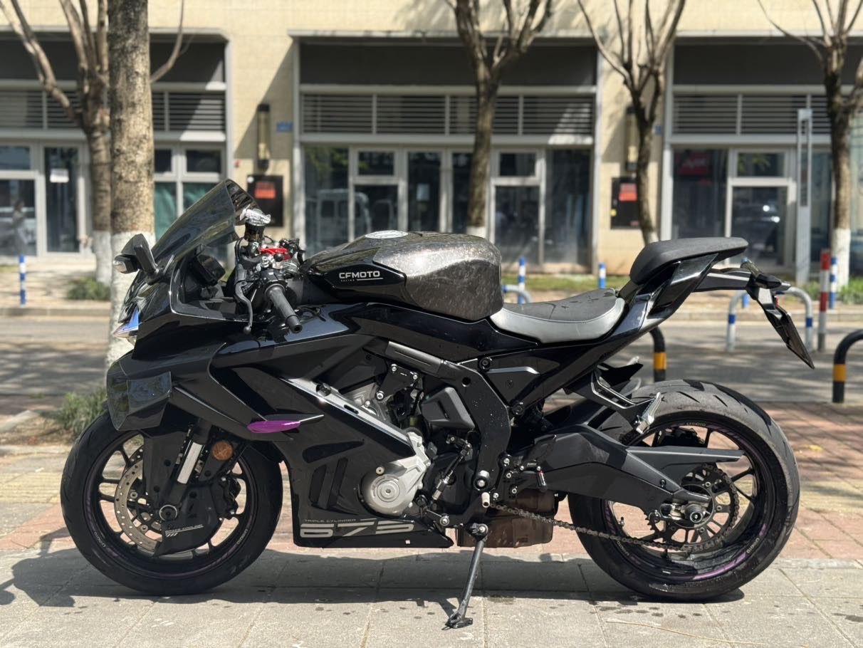 春风 675SR