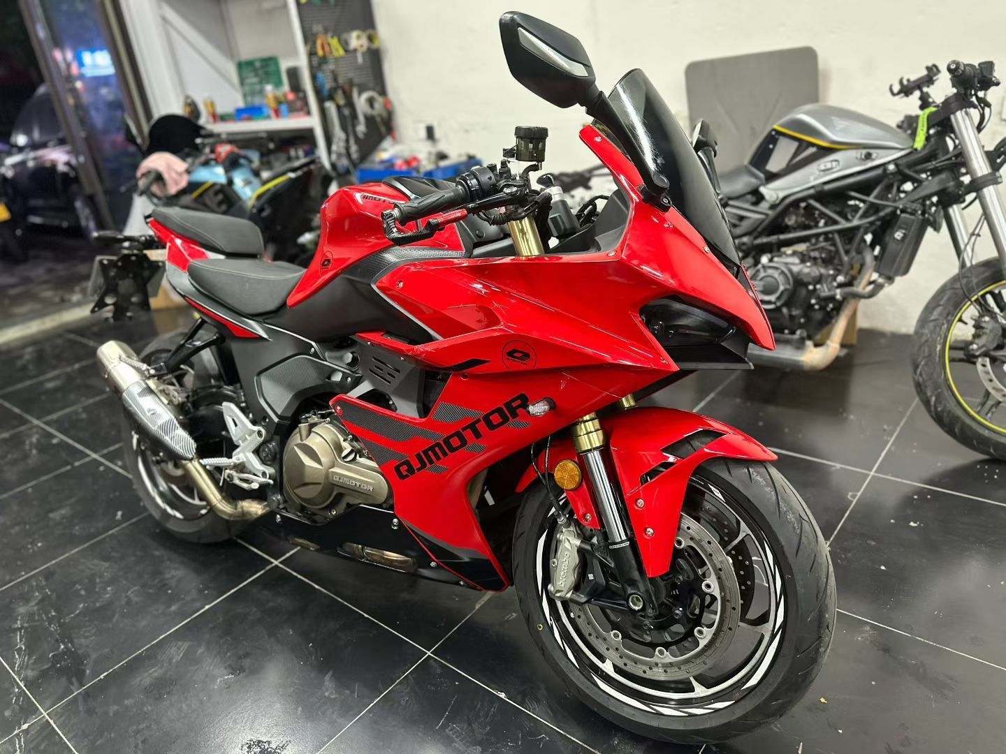 QJMOTOR 赛550
