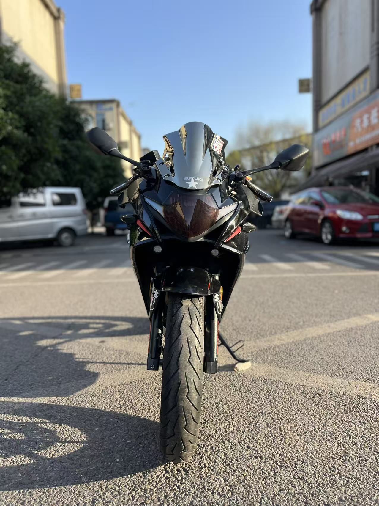 豪爵铃木 GSX250R