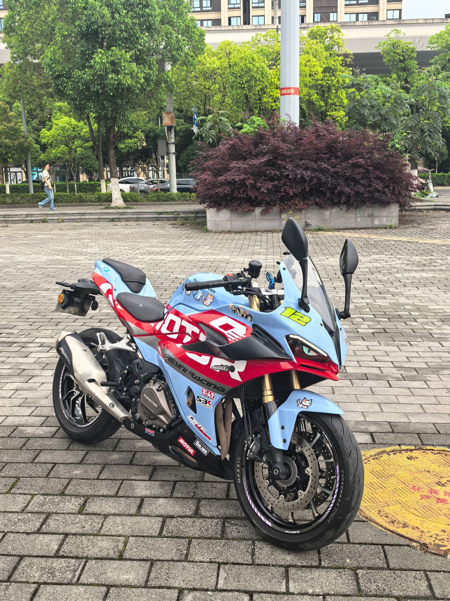 QJMOTOR 赛450