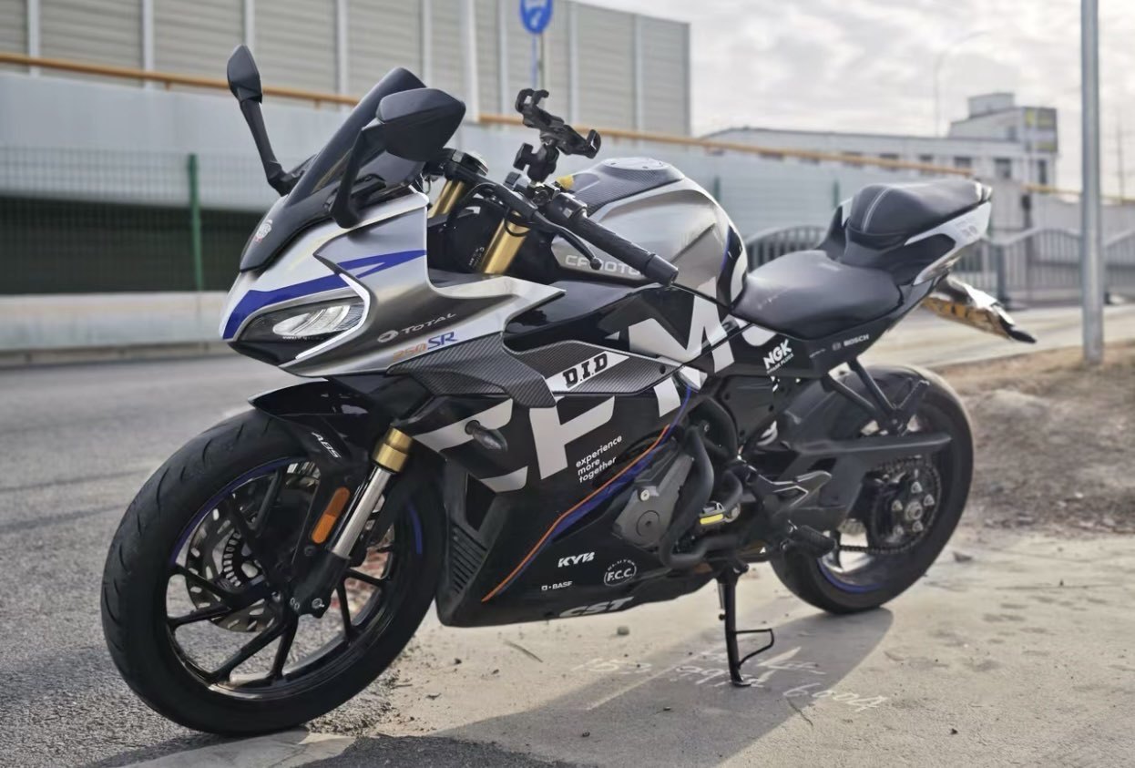 春风 250SR