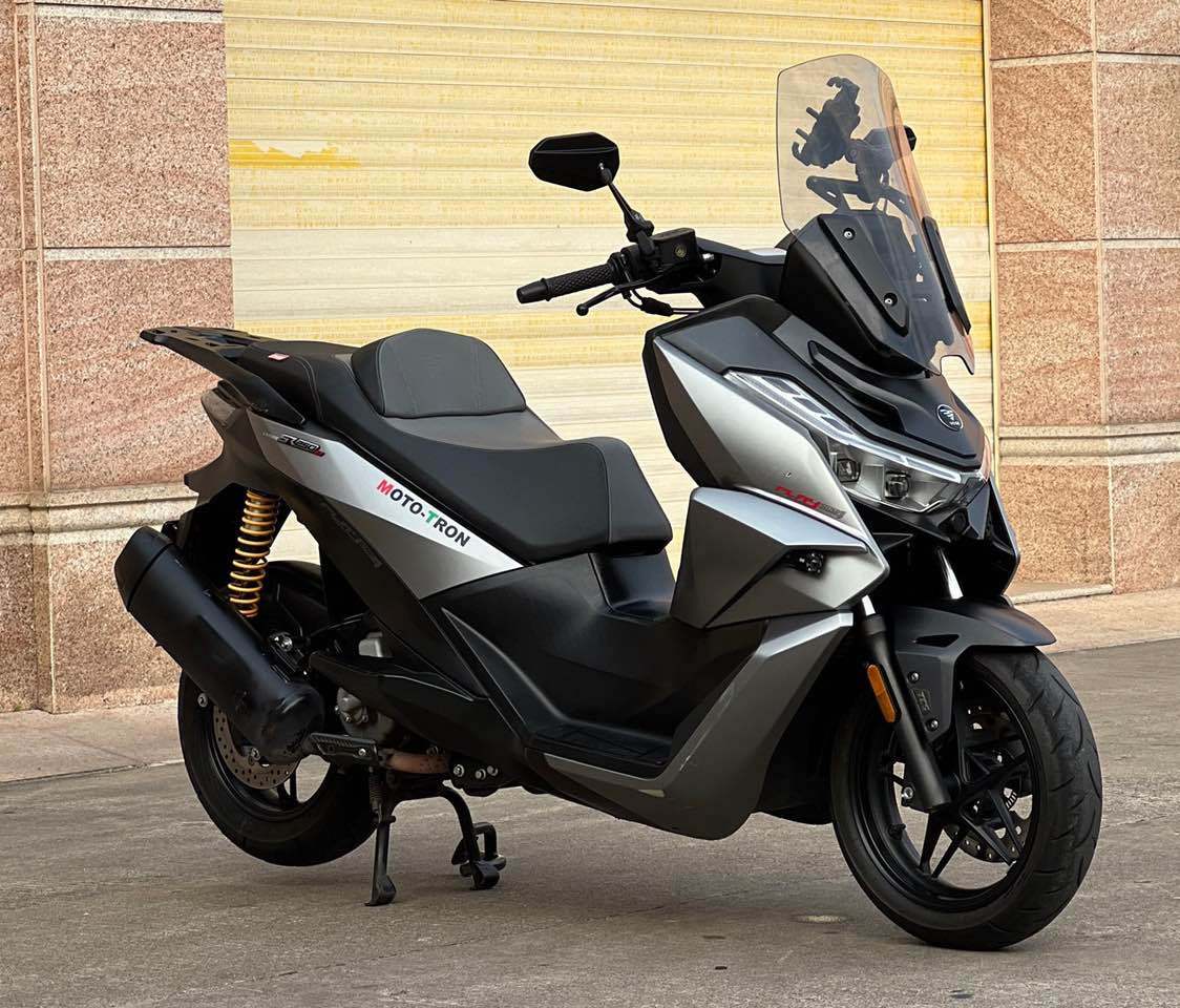 无极 SR250GT