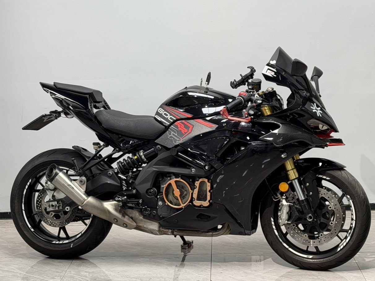 QJMOTOR 赛600