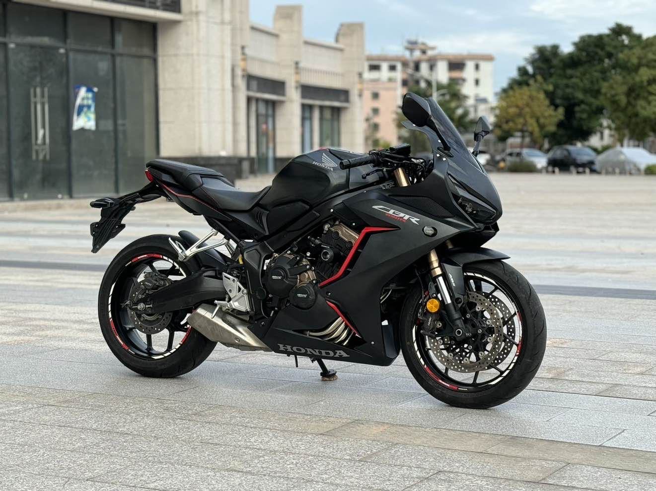 本田DREAMWING CBR650R