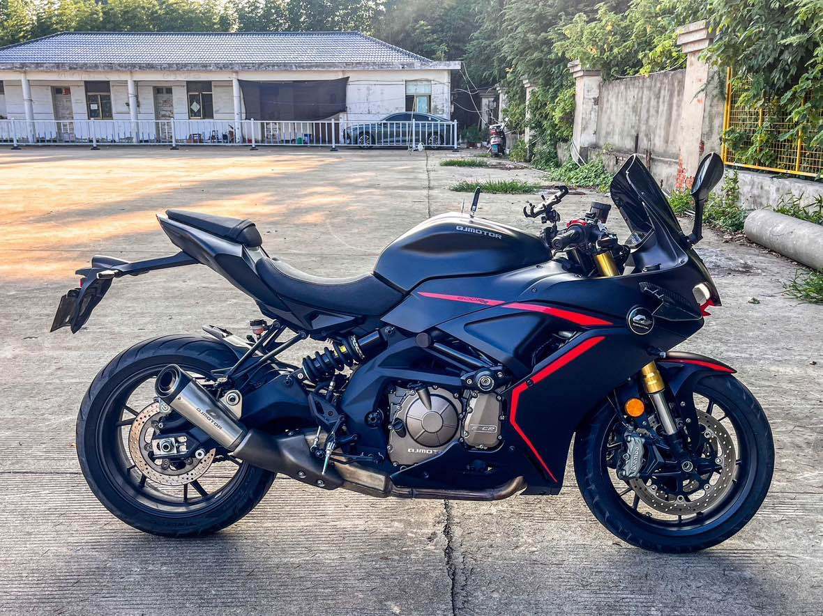 QJMOTOR 赛600