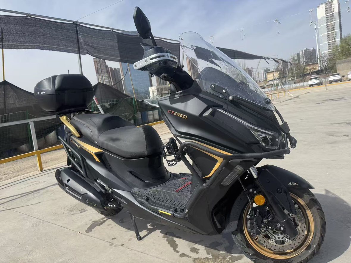 光阳 赛艇 CT250
