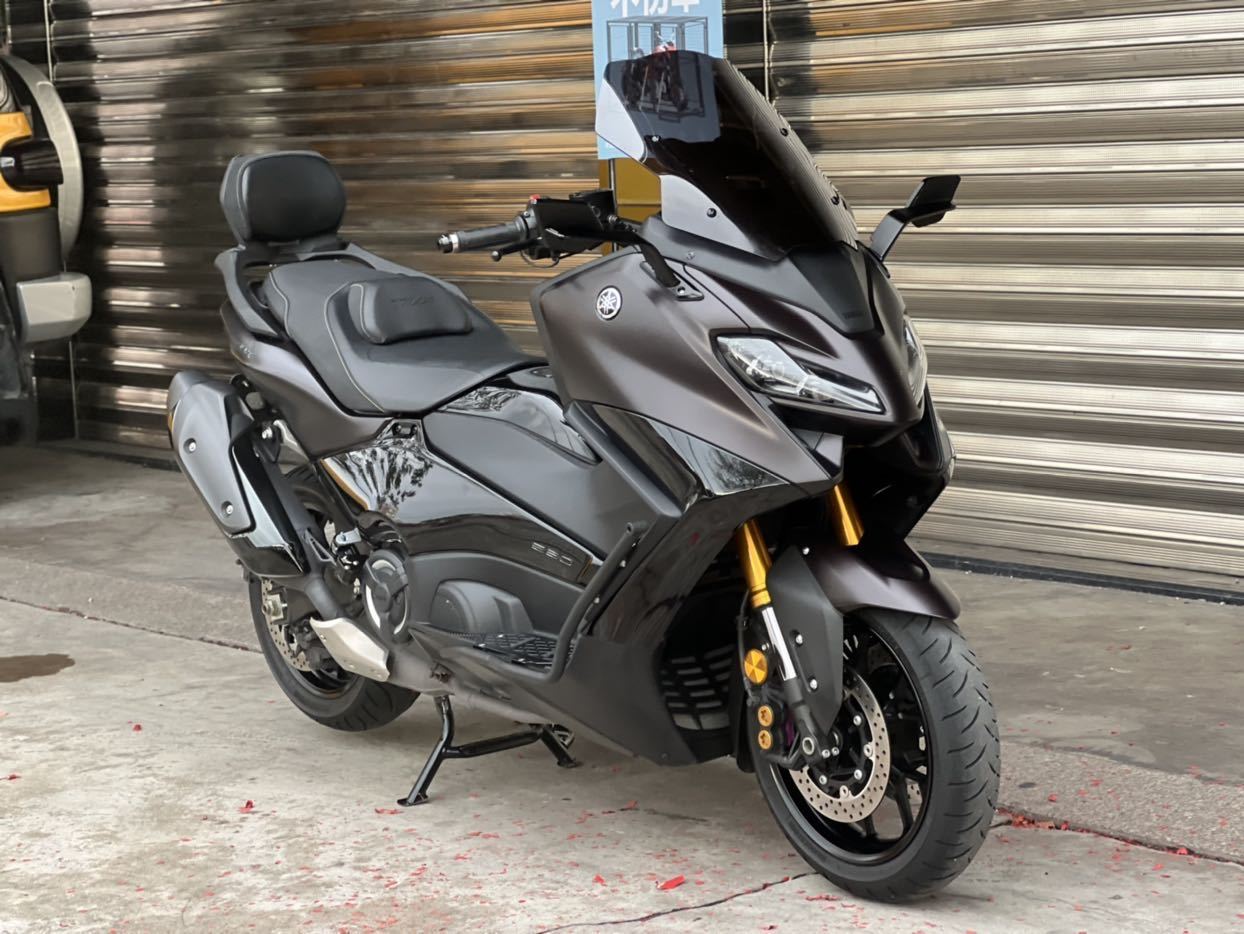 雅马哈 TMAX